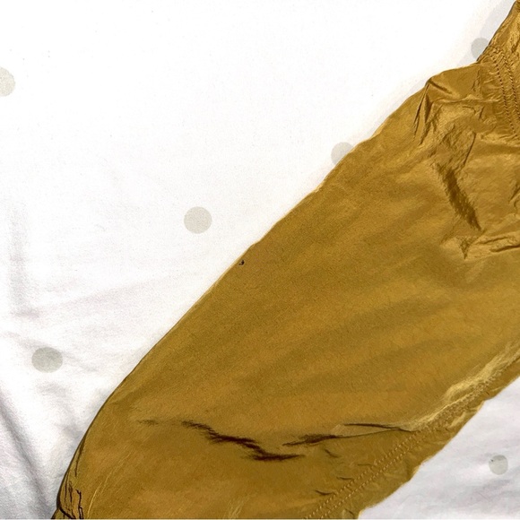 Urban Outfitters Gold Joggers Size US SM - Picture 10 of 11